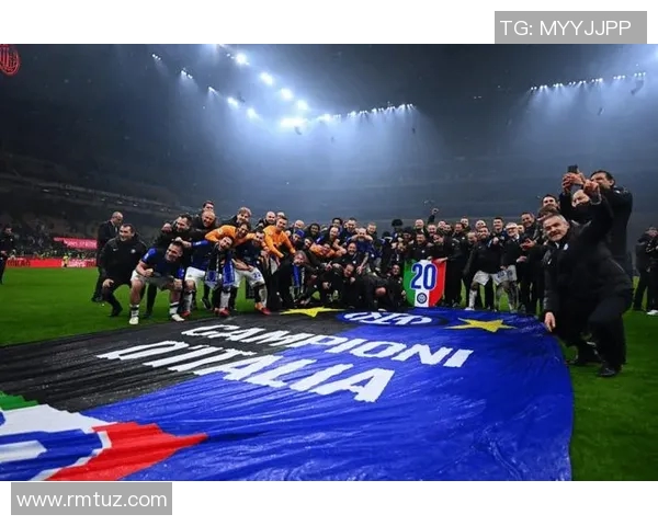 南京尤文图斯vs国际米兰大战，球迷热情助威